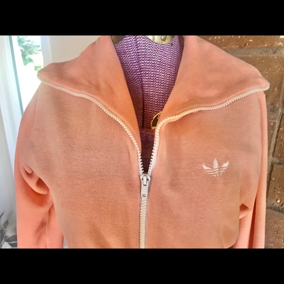 Just peachy🍑, vintage velour, Adidas jacket. - Picture 2 of 8